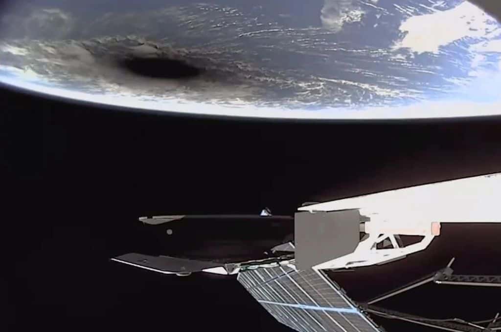 Elon Musk compartió un impresionante video del eclipse solar capturado por un satélite Starlink